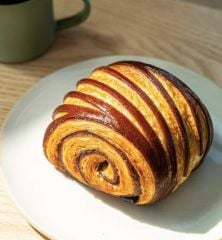 Ethique Dondurulmuş Vegan Çikolatalı Kruvasan  + Jel Buz Aküsü